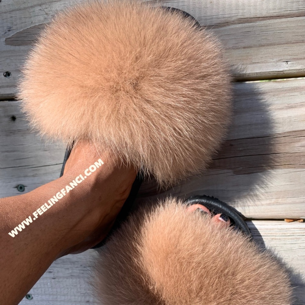 Nude Fox fur slides